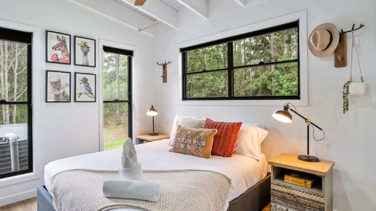 Queen Bedroom