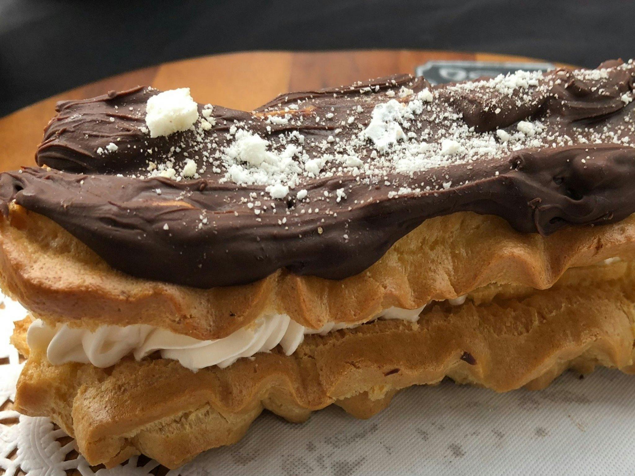 Bread & Water - Eclair