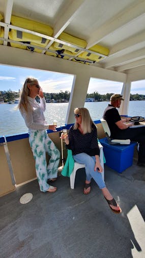 Reedy Creek Retreat BBQ Boat Hire