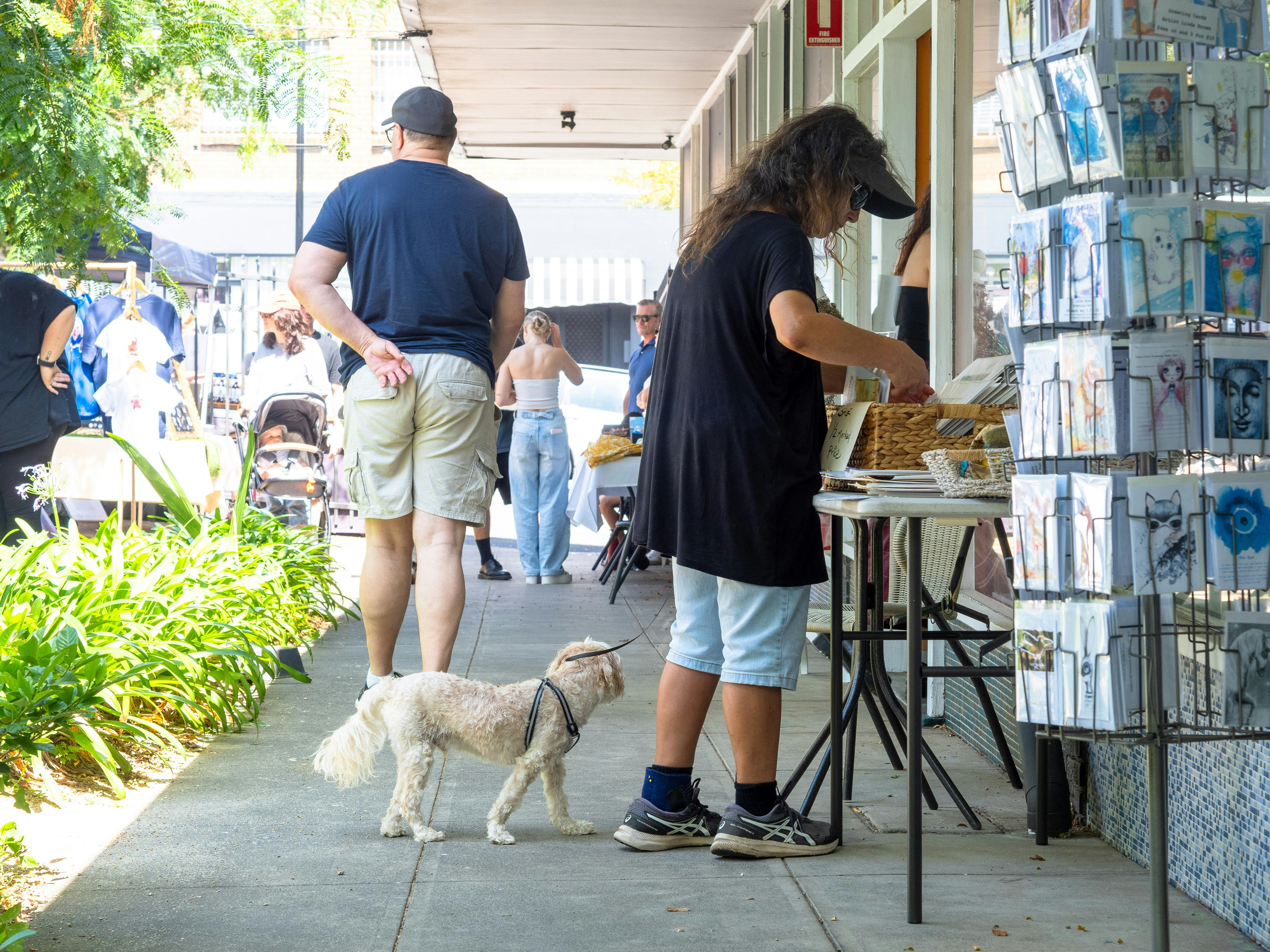 Shopper with Dog