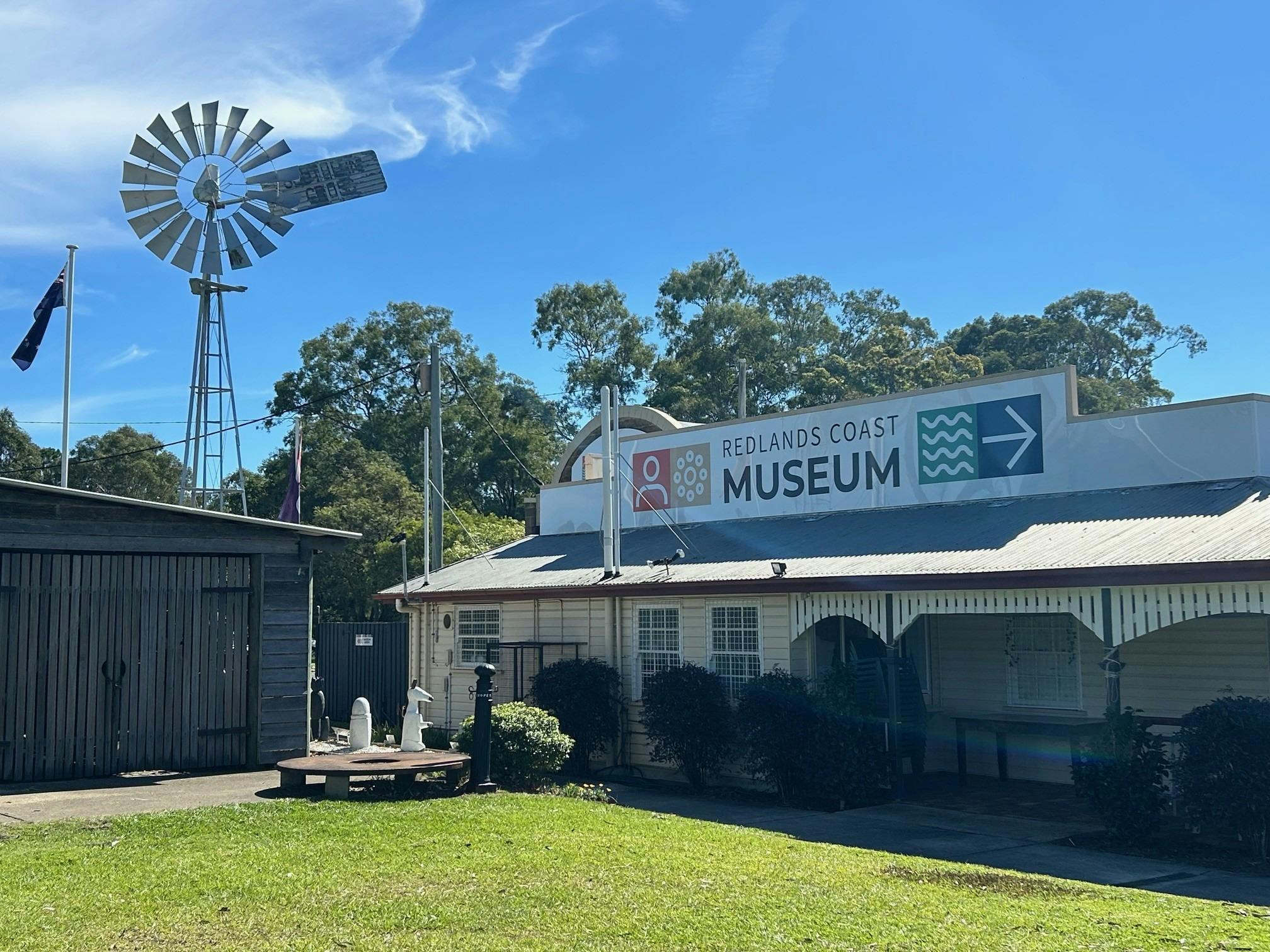 The back of the Redlands Coast Museum.