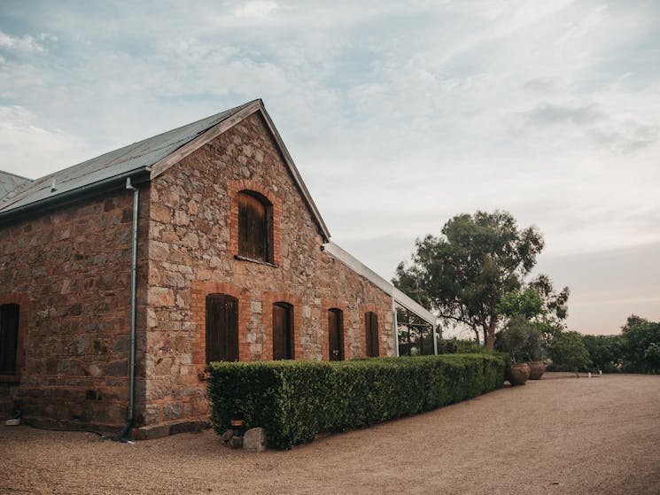 Magpies Nest Restaurant