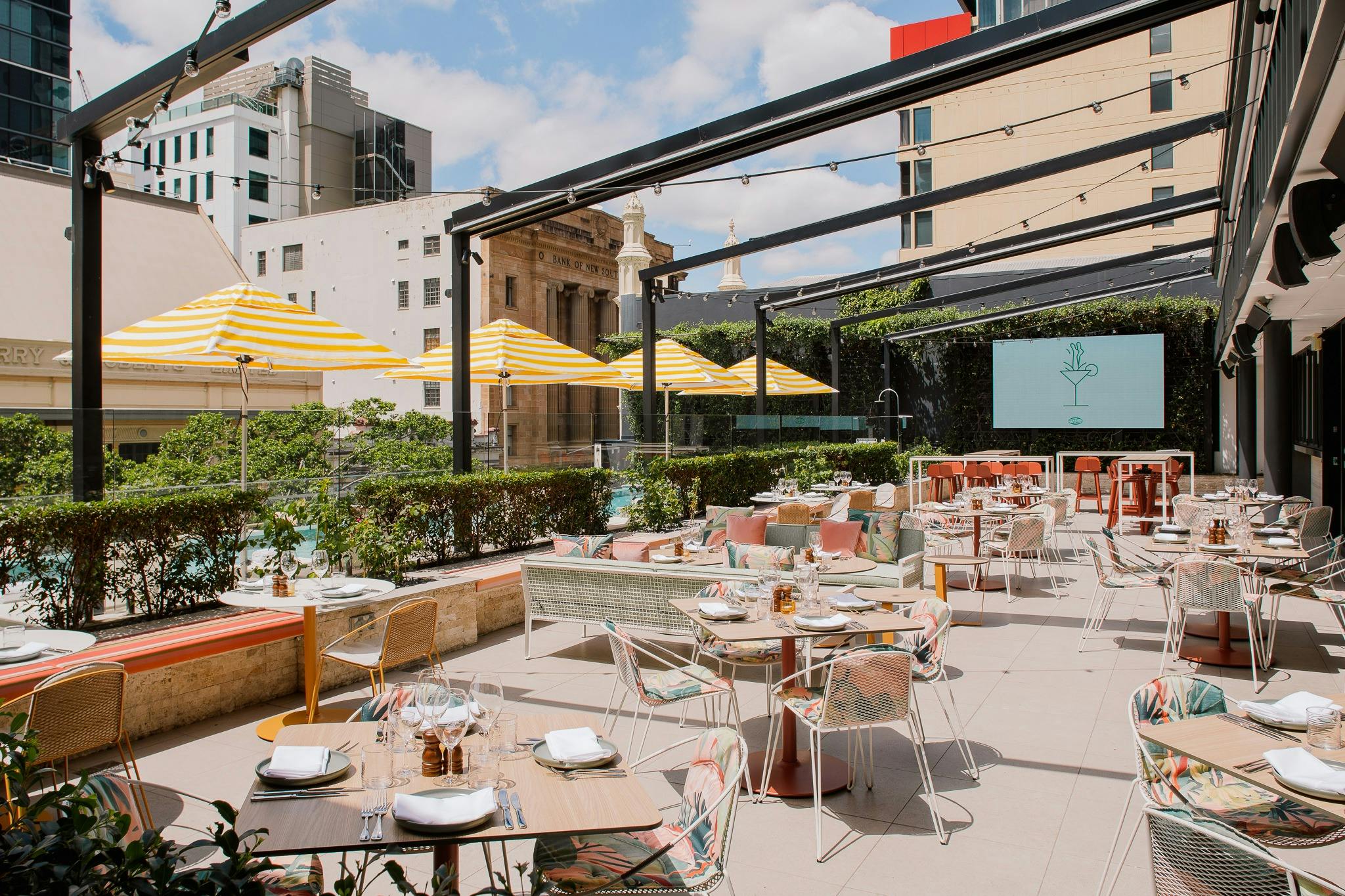 Hibiscus Bar & Terrace - Level Four Hyatt Regency Brisbane