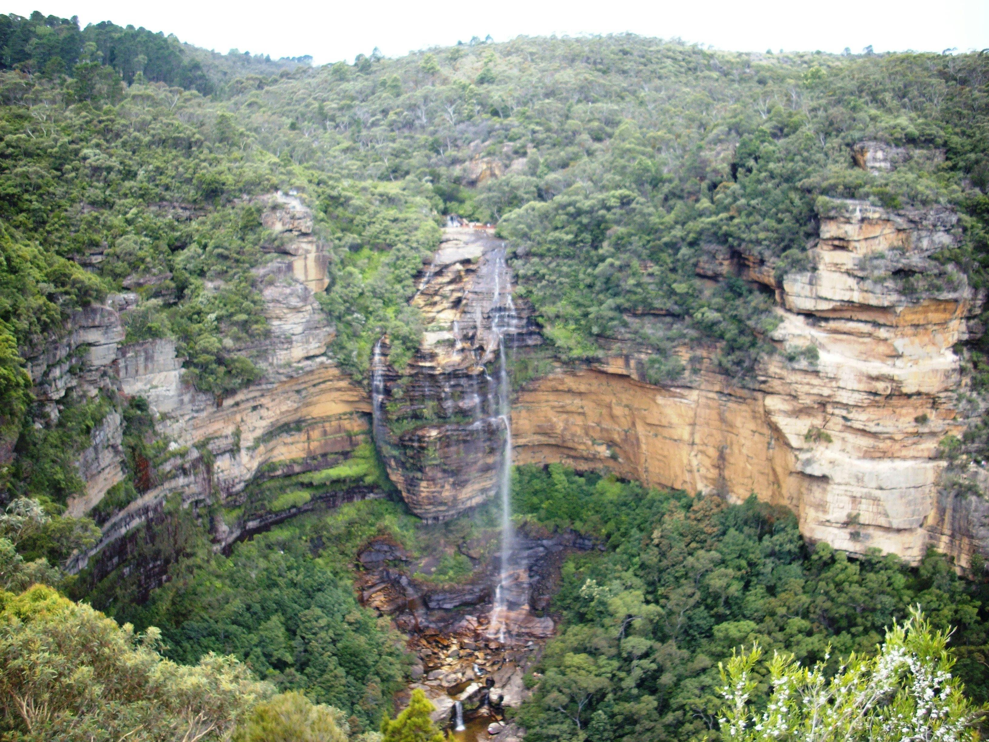 穿越藍山、馬奇和獵人谷的閃電嶺三日遊