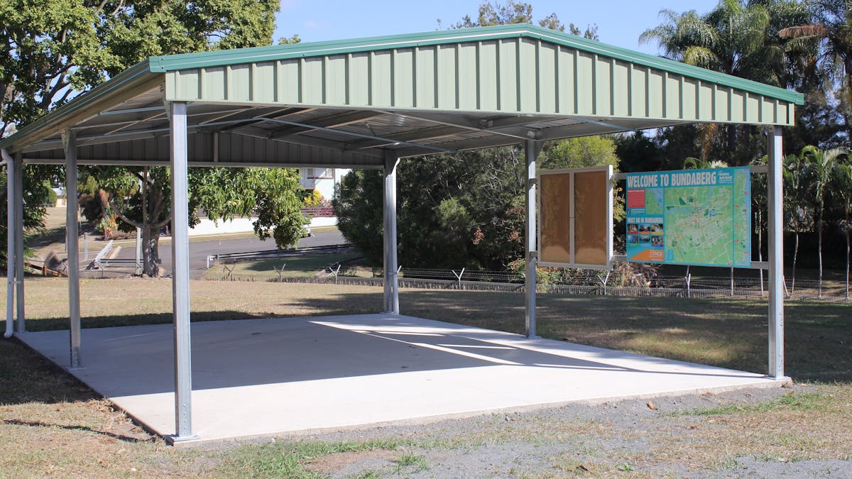 Shelter and tourism signage