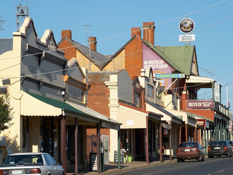 Albury Wodonga Private Hire NSW Holidays & Things to