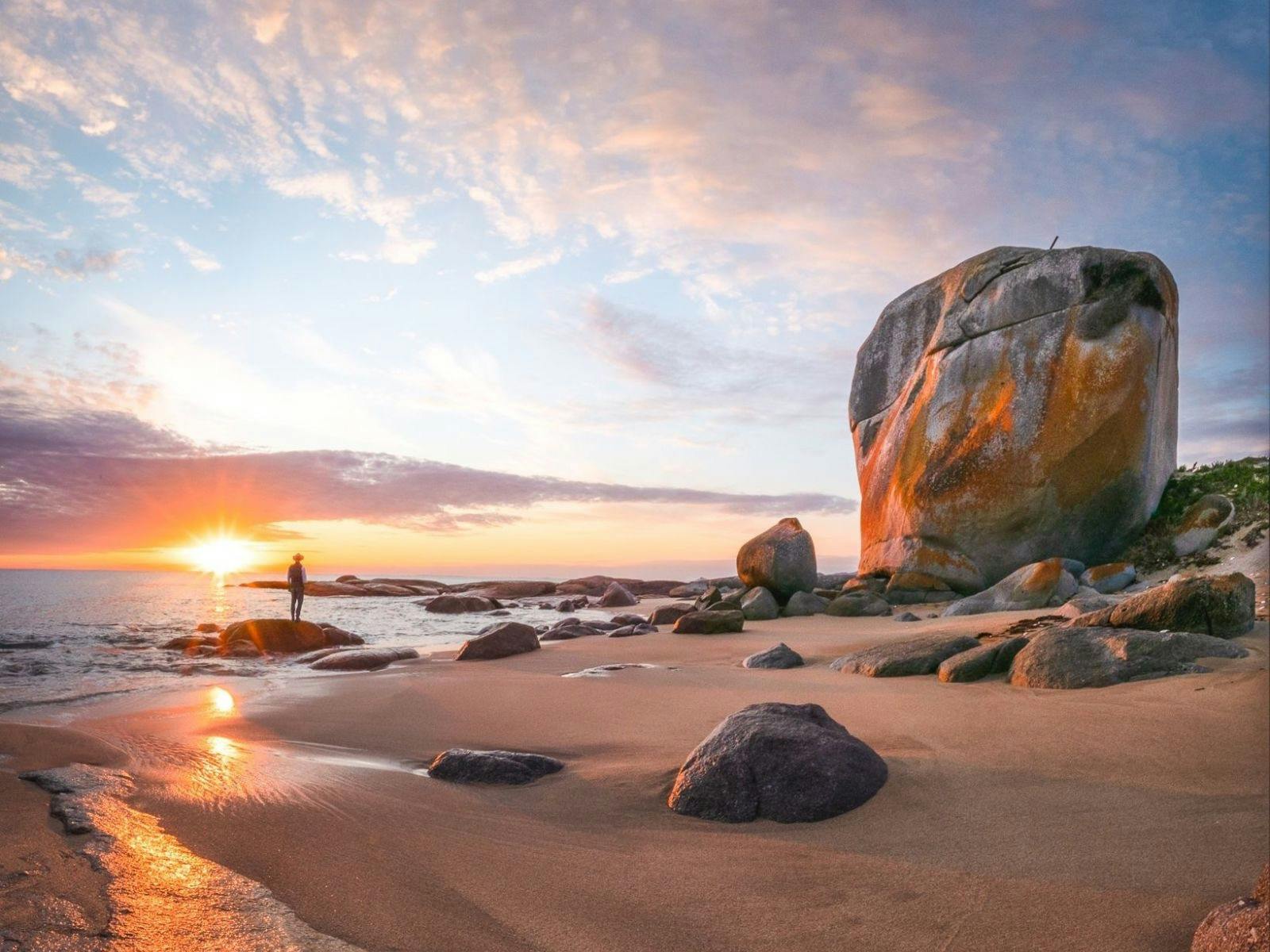 Castle Rock, Flinders Island