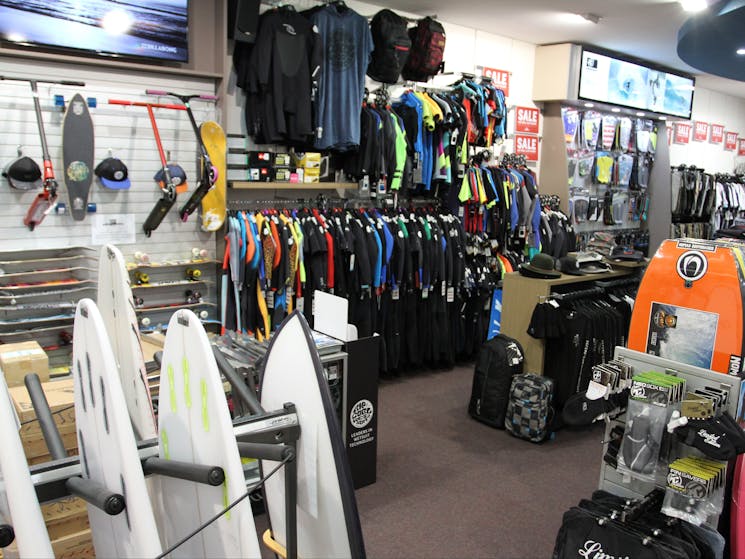 Saltwater Wine Surf Centre Forster NSW Holidays &