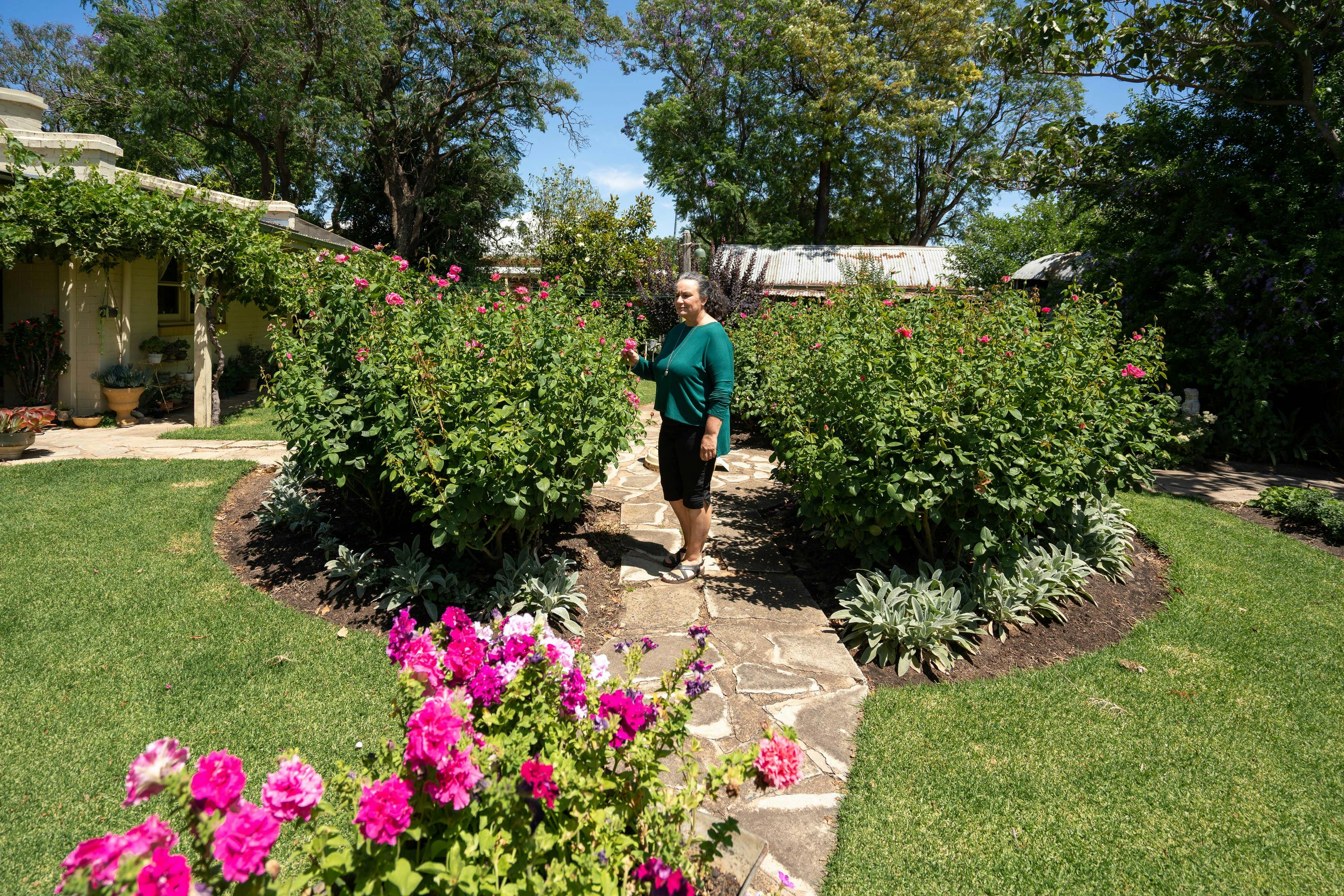 Flora Bank - Historic Home and Gardens