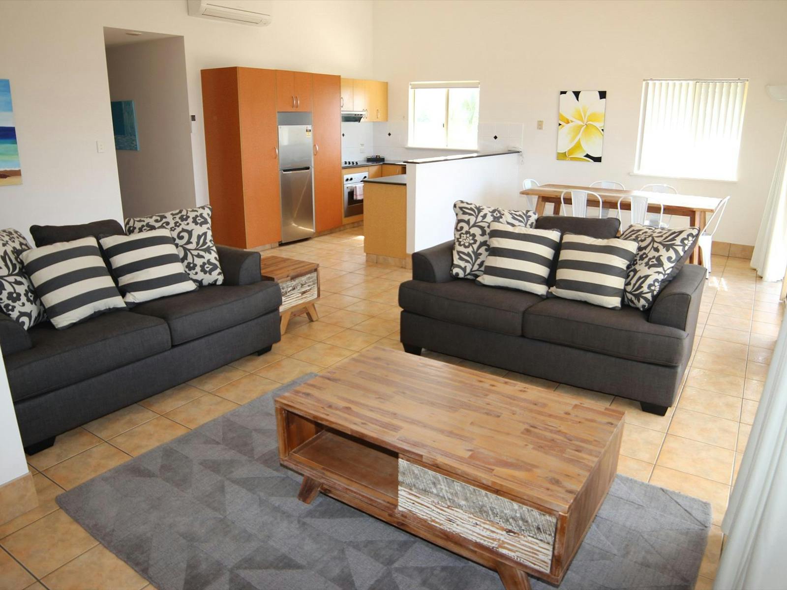 Lounge area