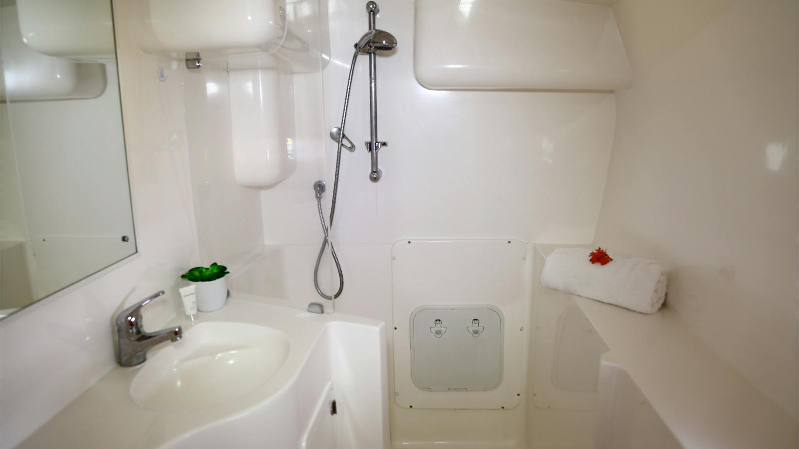 Ensuite