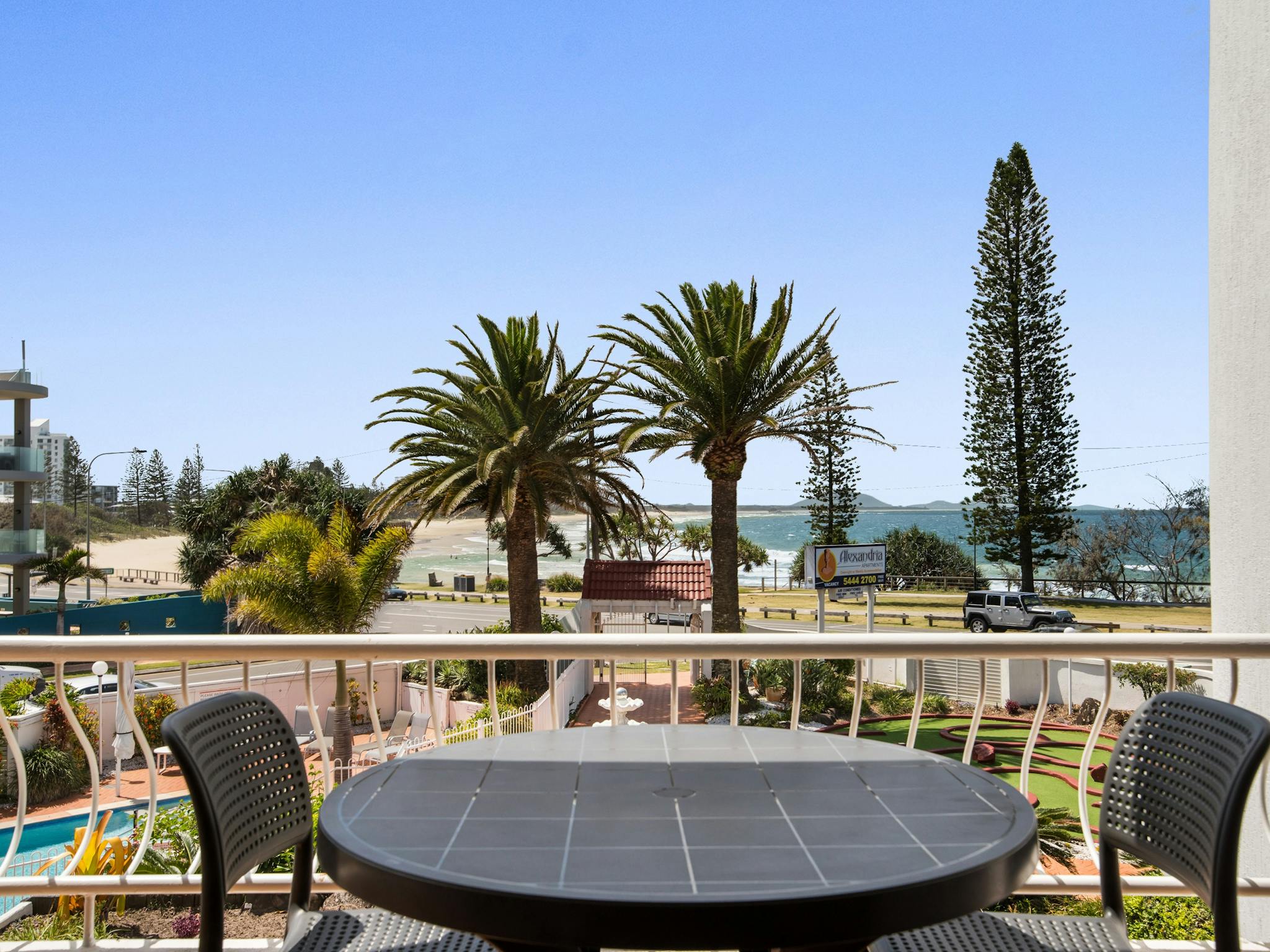 Premium Ocean Views - Two Bedroom Apartment - Balcony Premium Ocean Views - Two Bedroom Apartment - Balcony