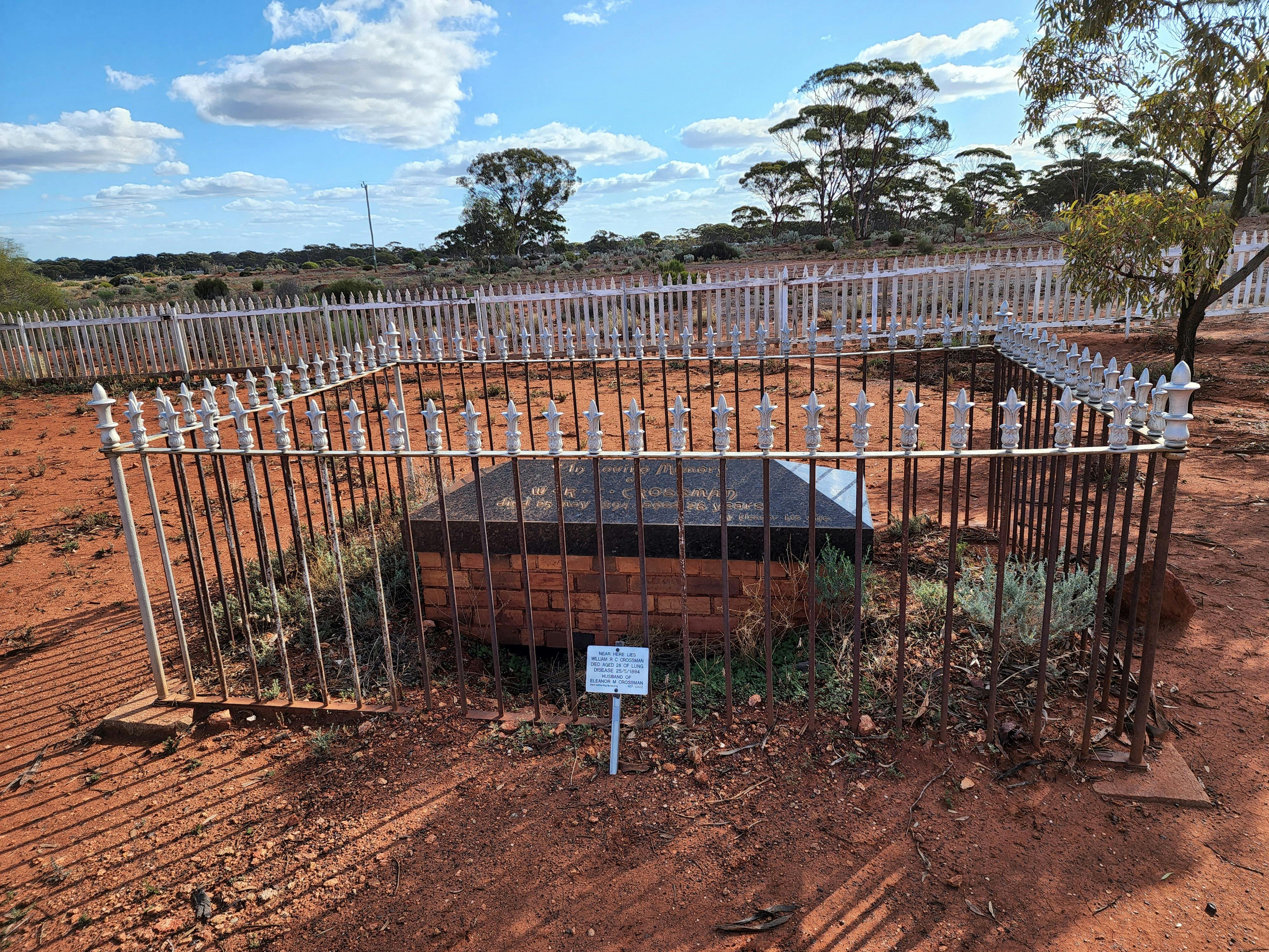 Old Pioneer Cemetery Coolgardie