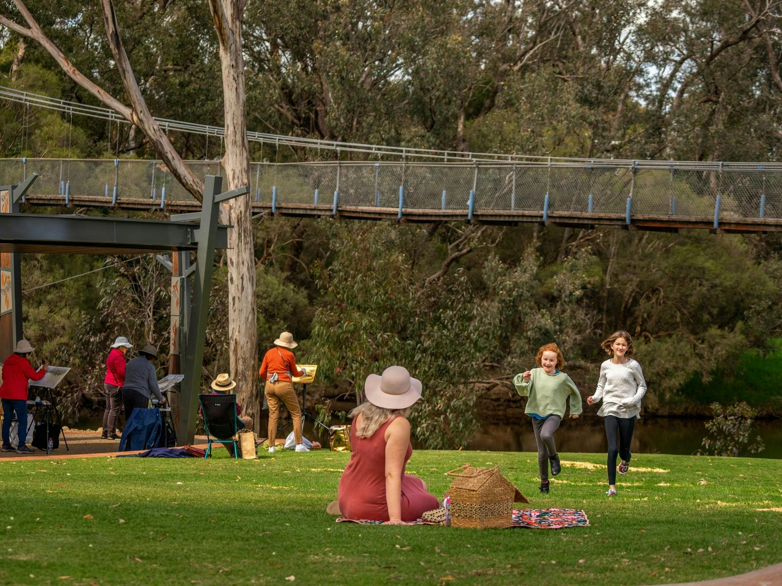 Pinjarra Suspension Bridge