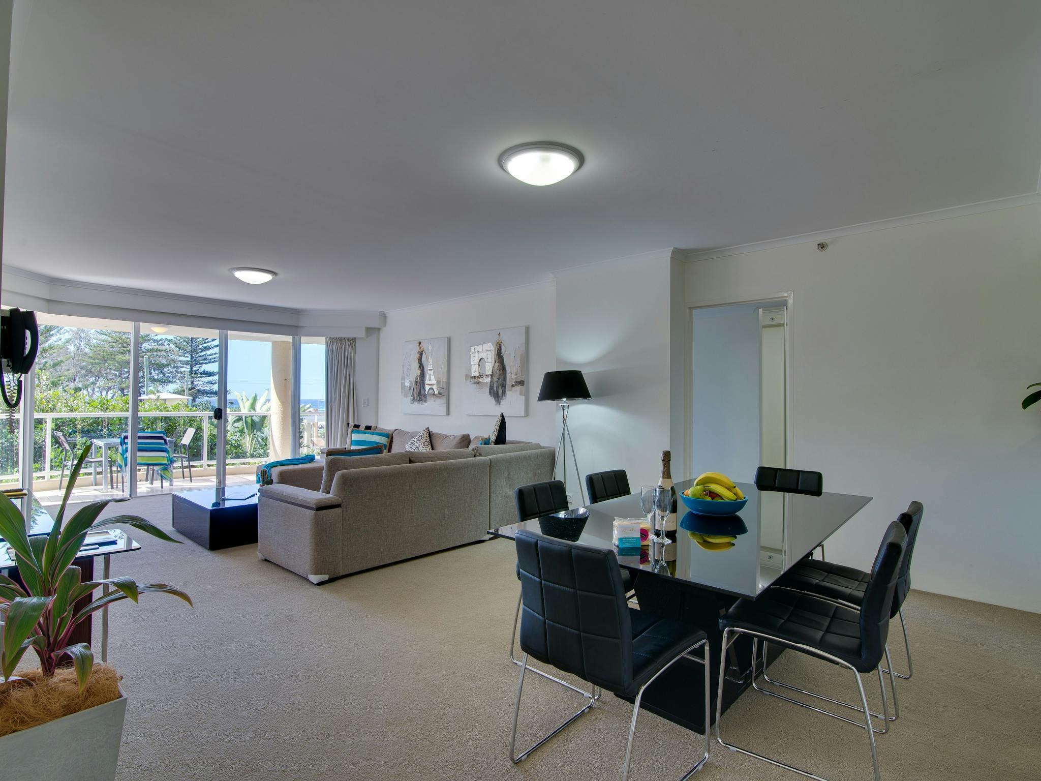2 Bedroom Garden Apartment 2 Bedroom Garden Apartment