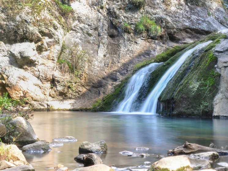 Jenolan River walking track, Jenolan Karst Conservation Reserve. Photo: Jenolan Caves Trust