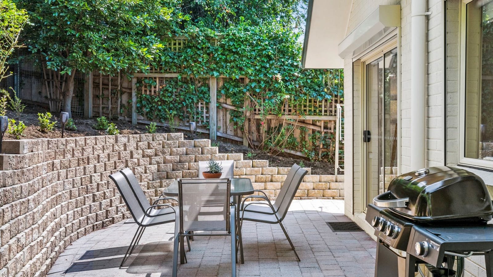 Outdoor area with BBQ