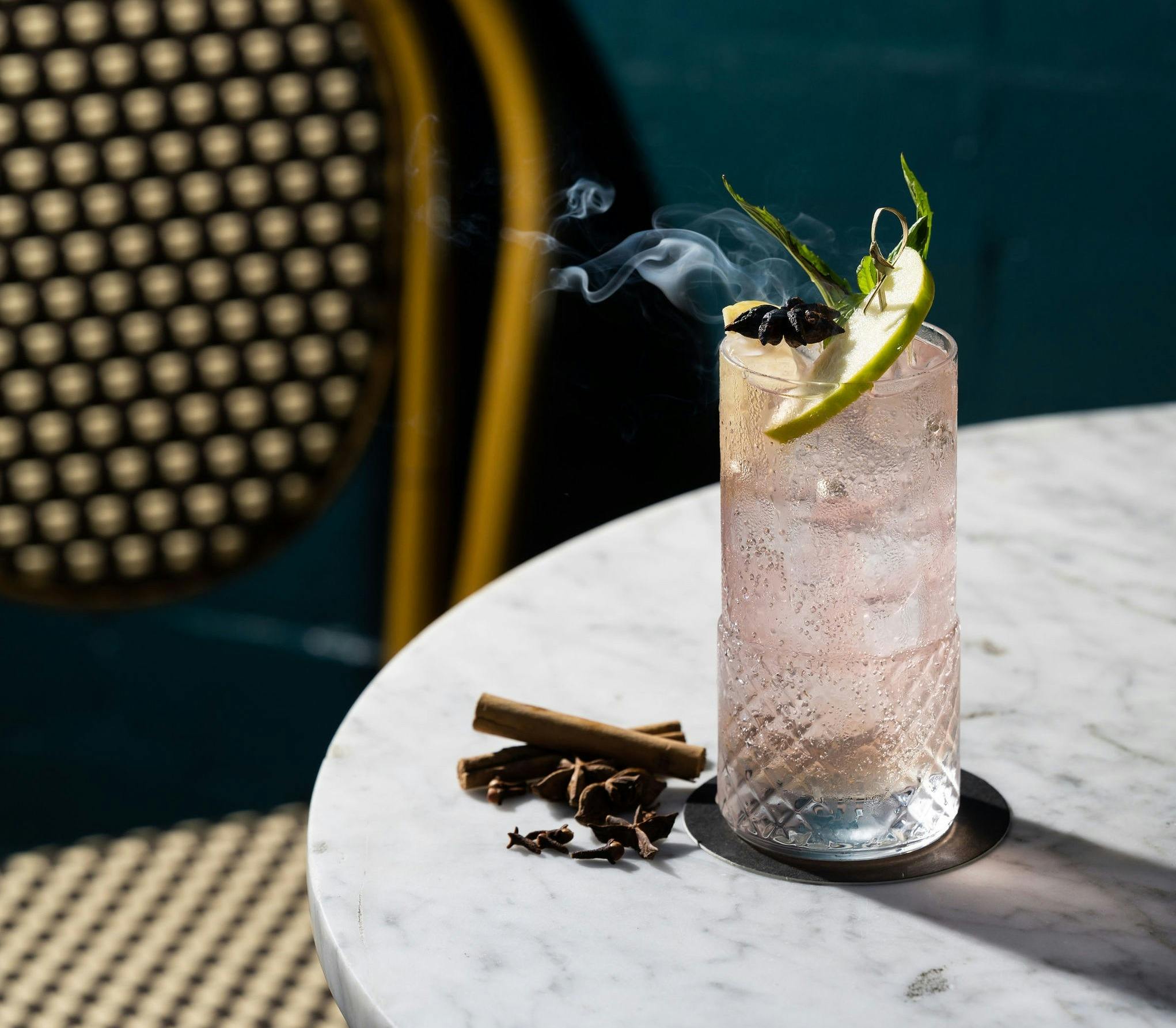 チッペンデールのジン レーン