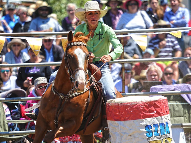 Ladies Barrel race