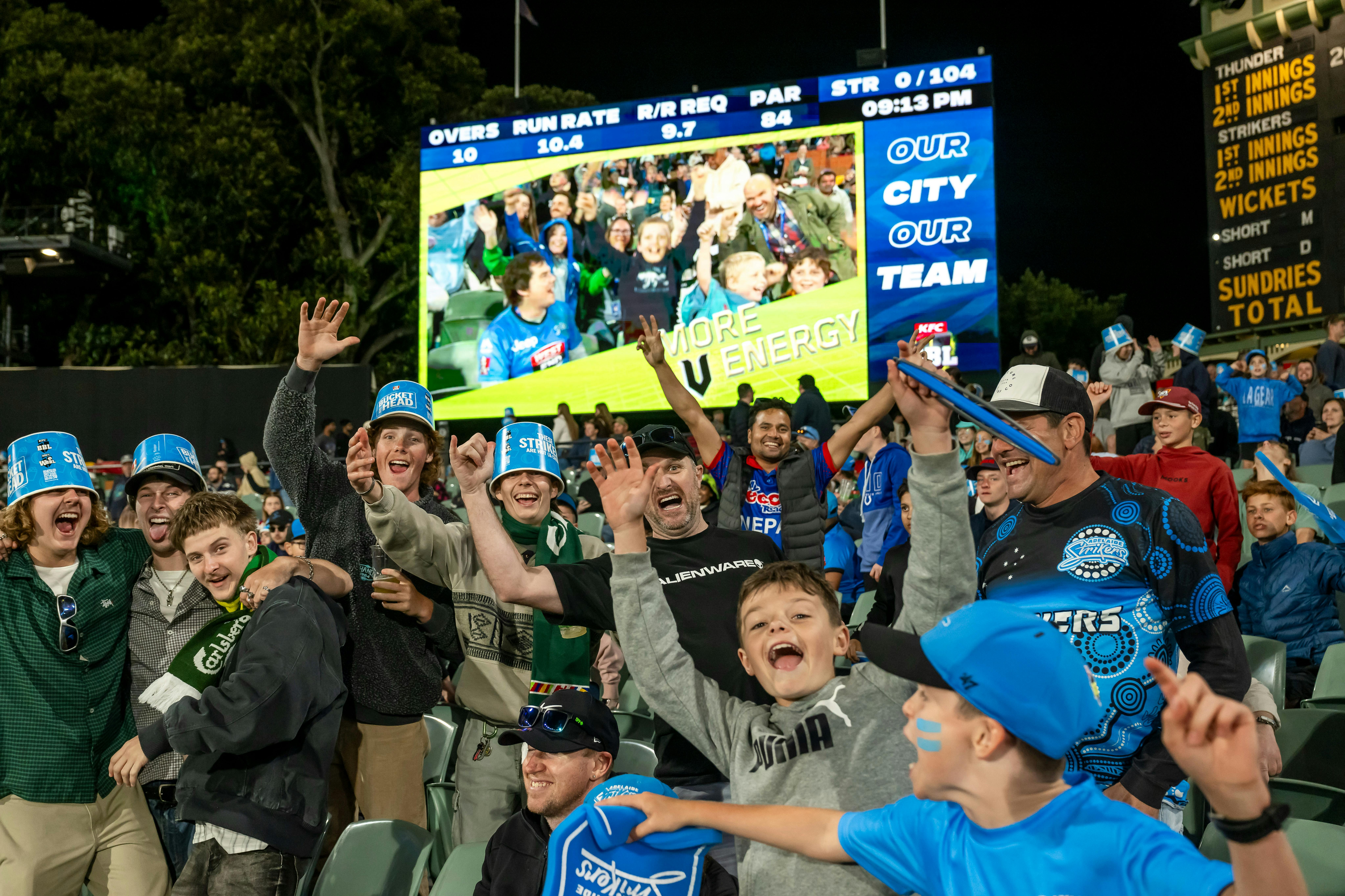 BBL|14 Adelaide Strikers v Melbourne Stars