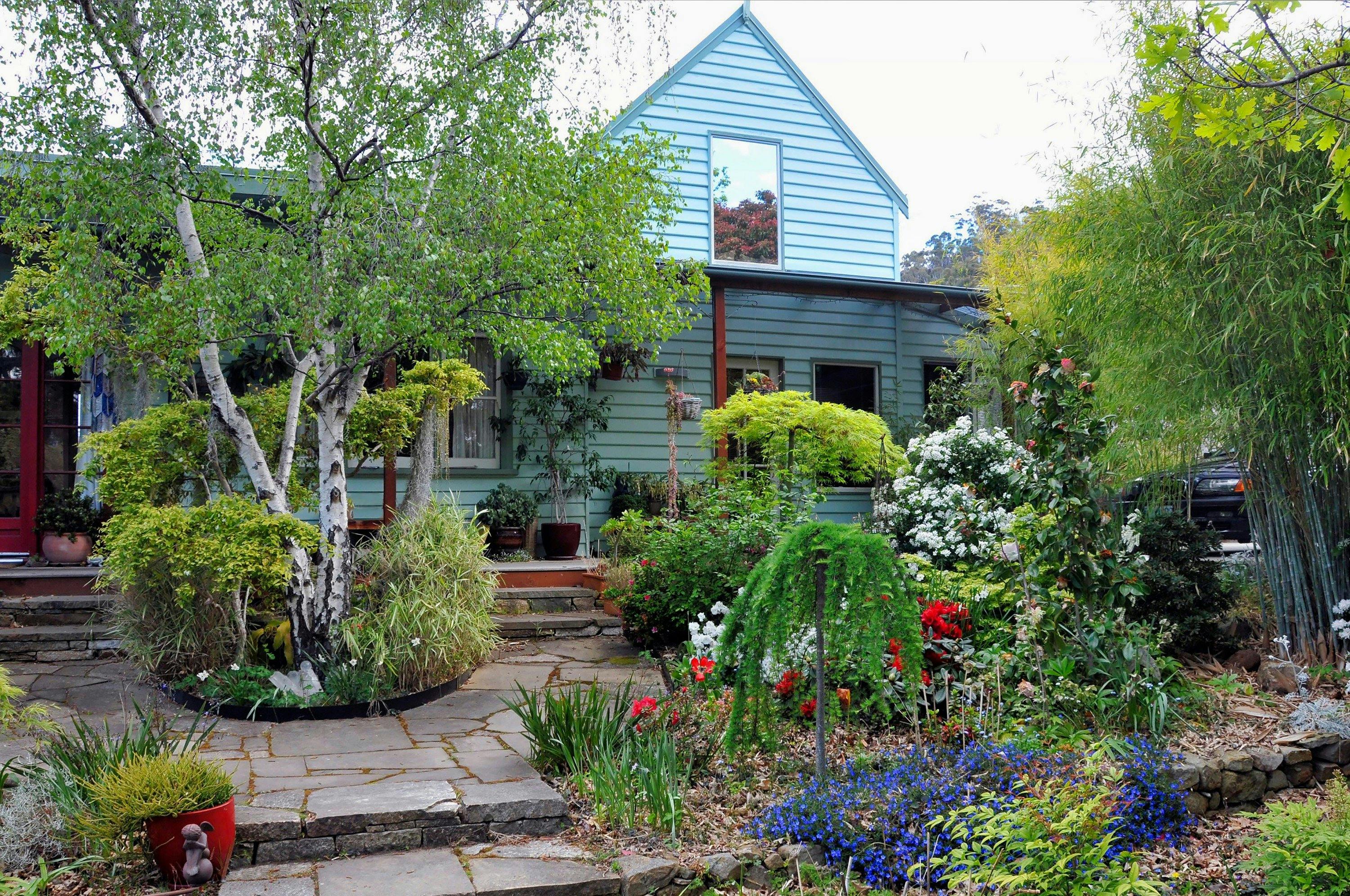 The Gardens Apartment Hobart - Setting