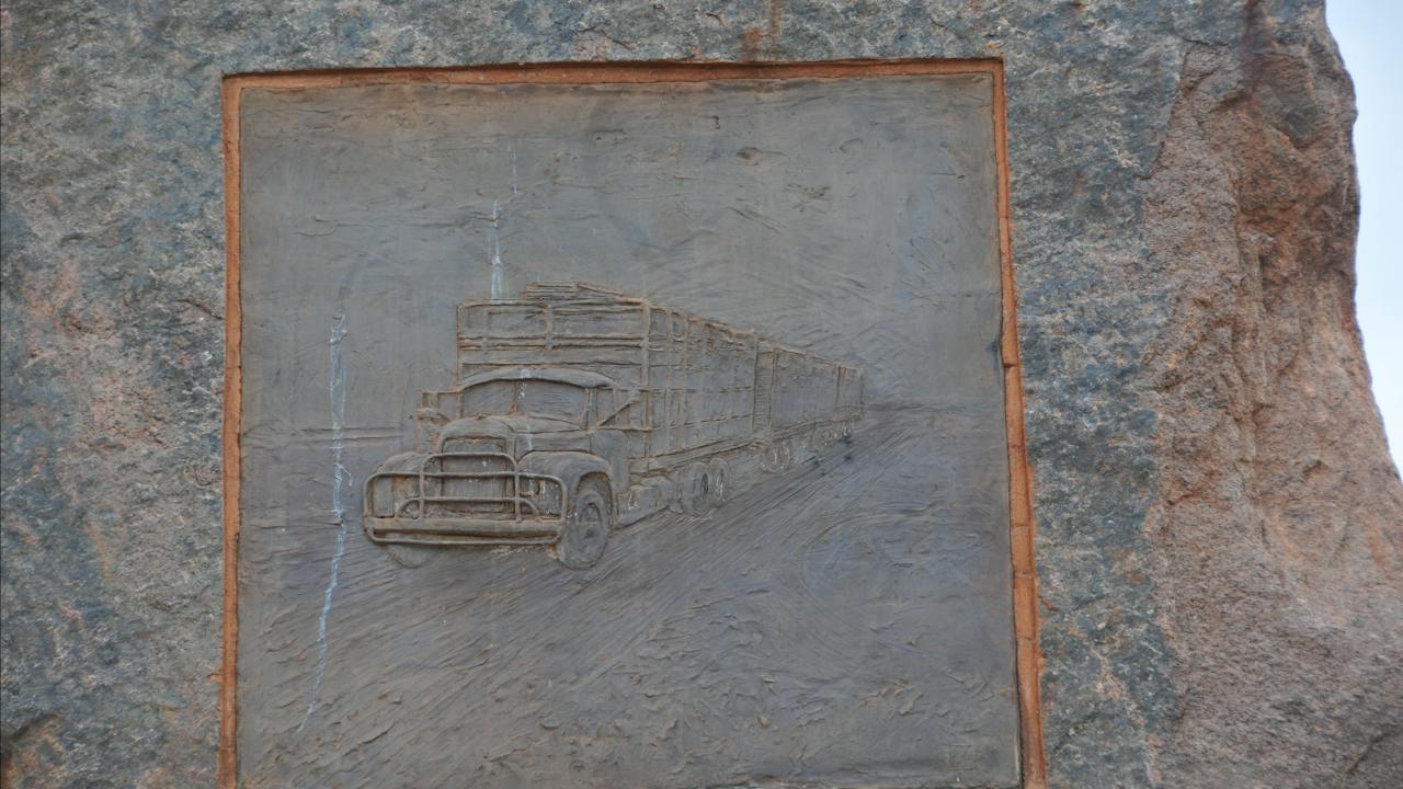 carving of a B-model road train.