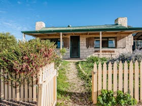 Enter Donington Cottage