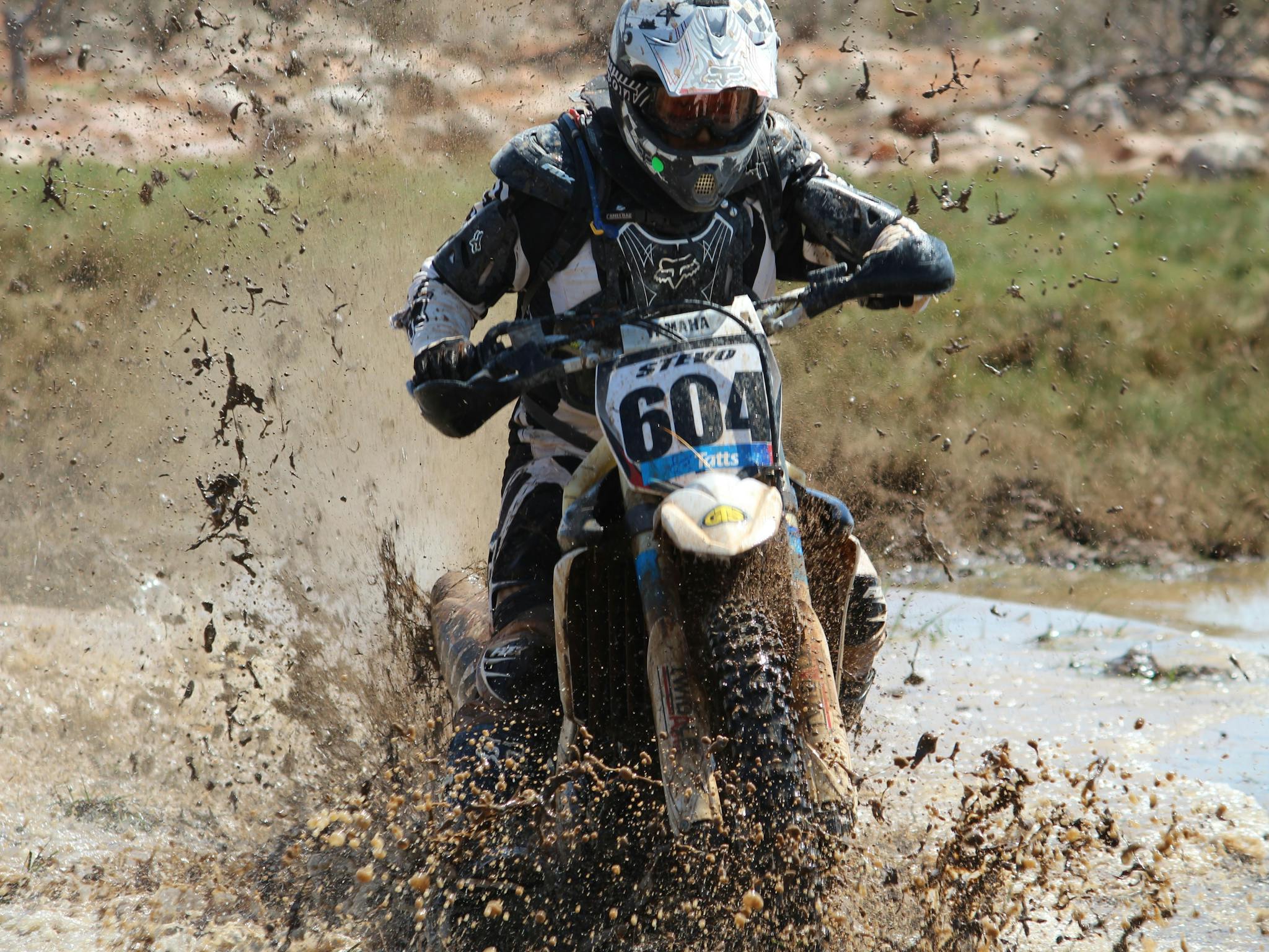#604 hits the Mud