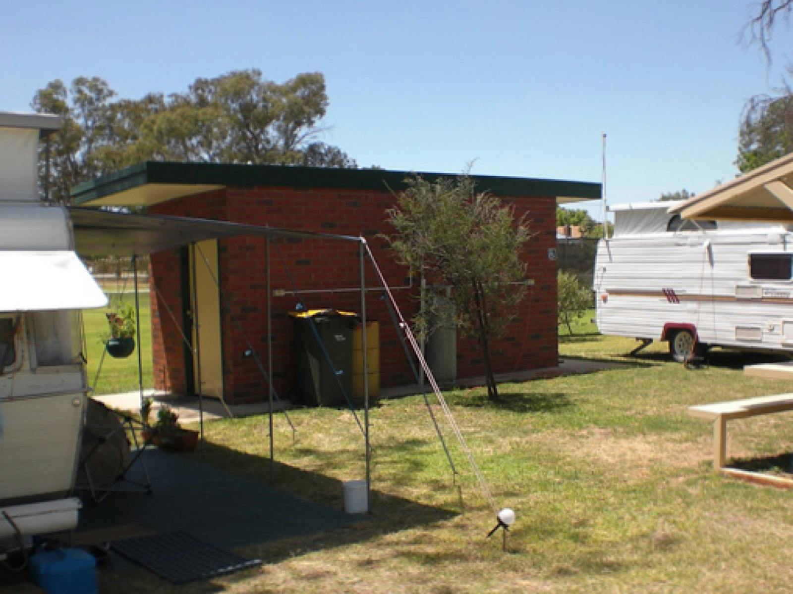 Ensuite Powered Sites