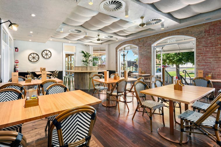 Loxton Hotel