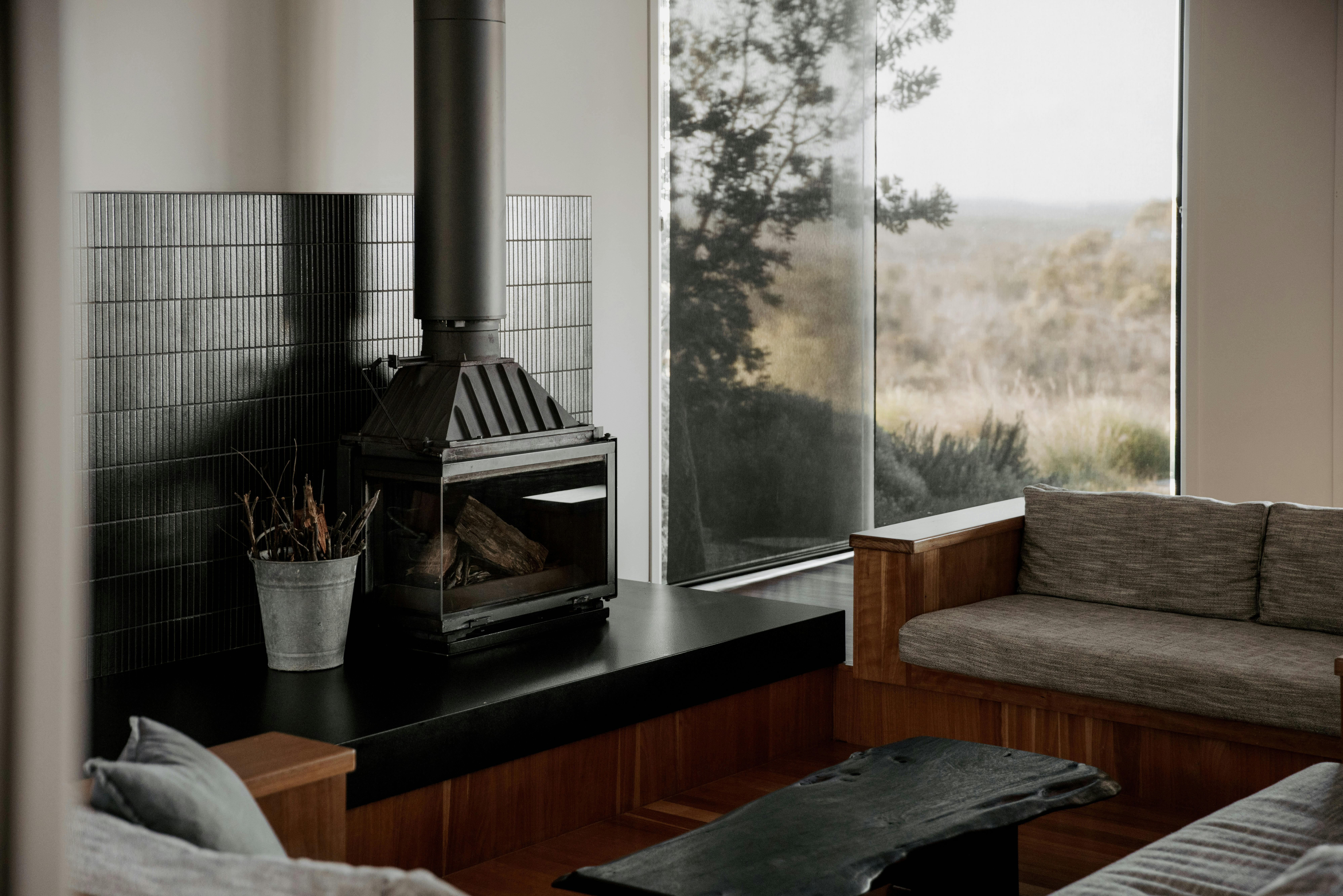 Indoor fireplace and sunken lounge at boketto brooms head