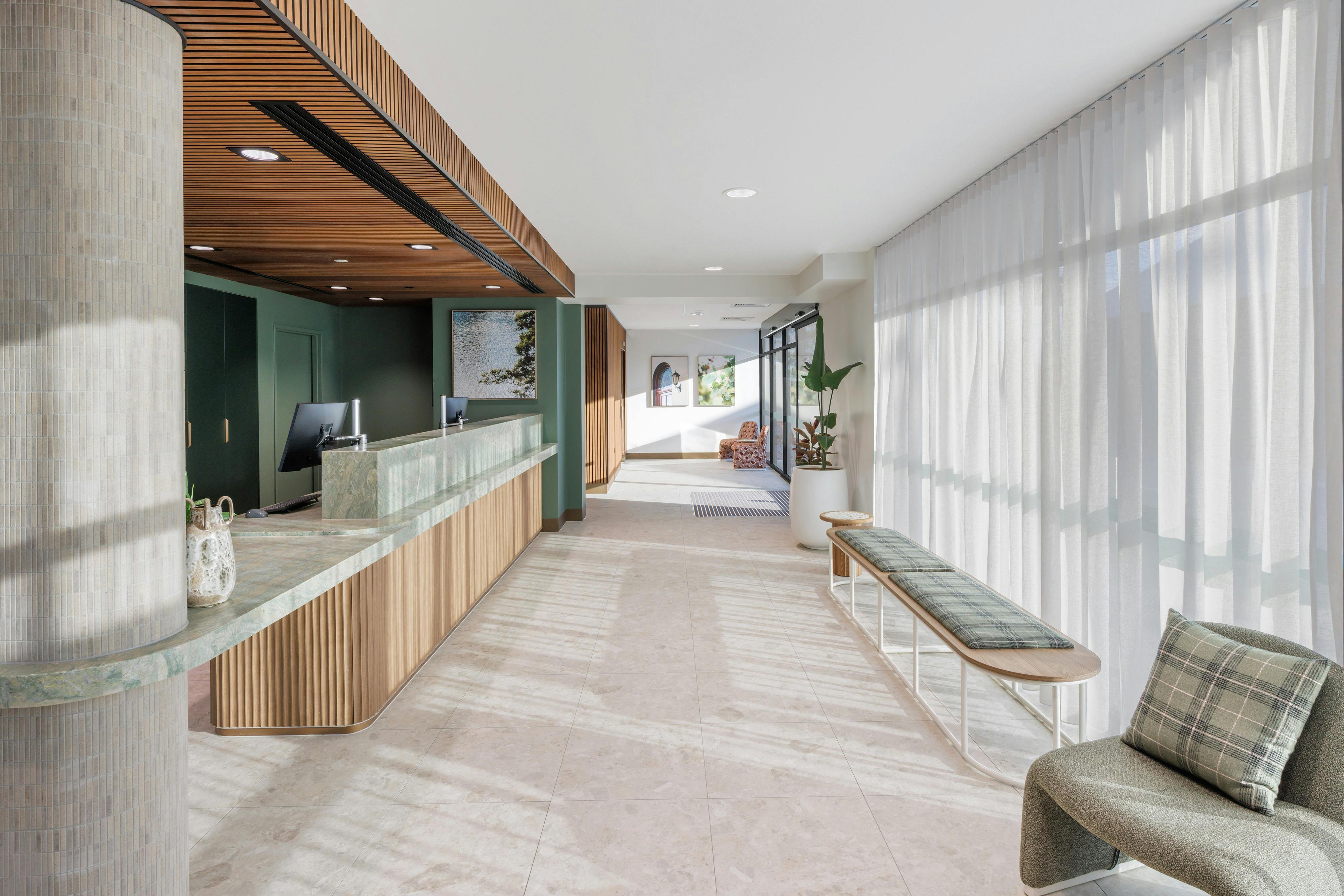 Lobby & Reception