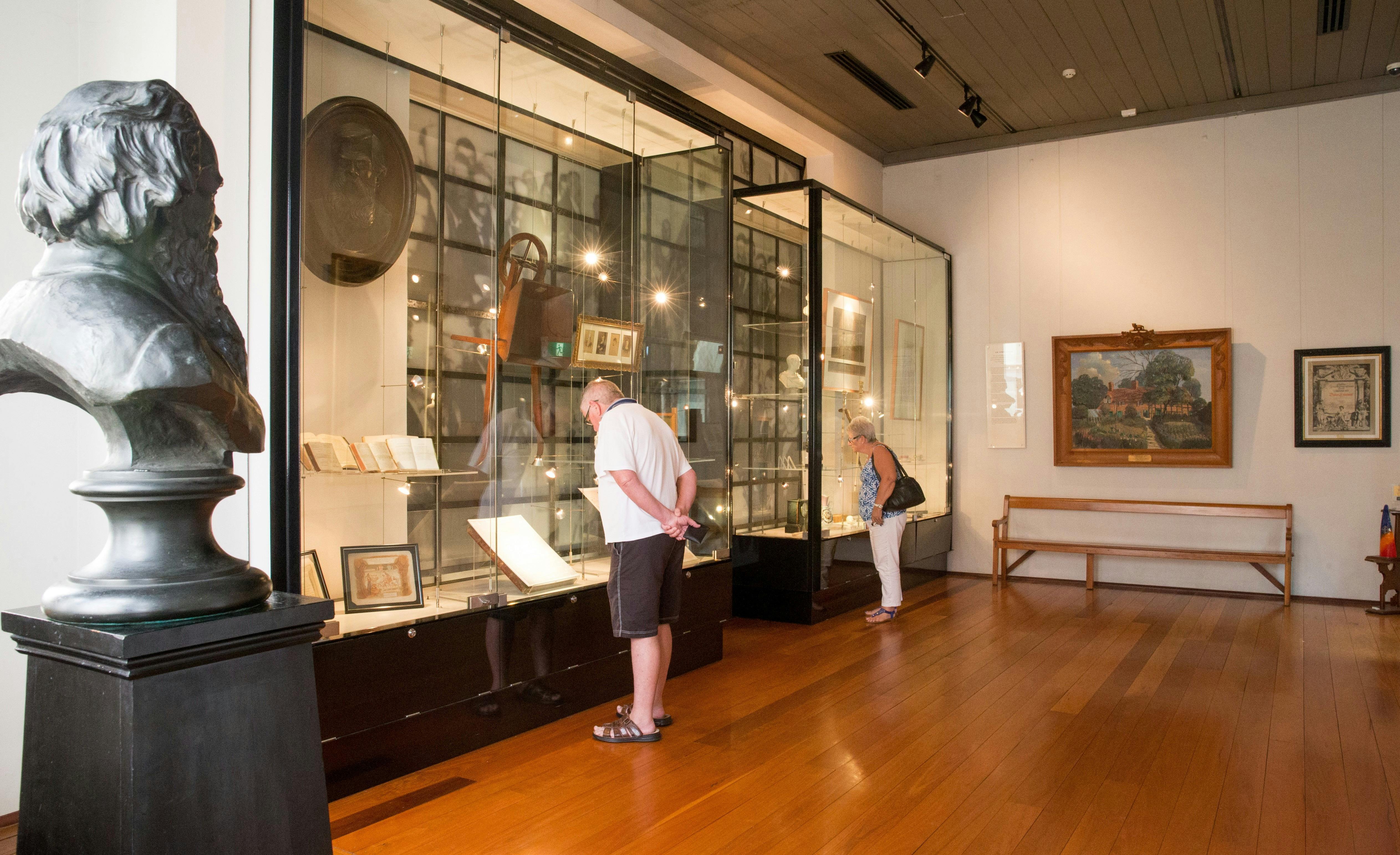 Parkes Gallery - Sir Henry Parkes Memorial School of Arts