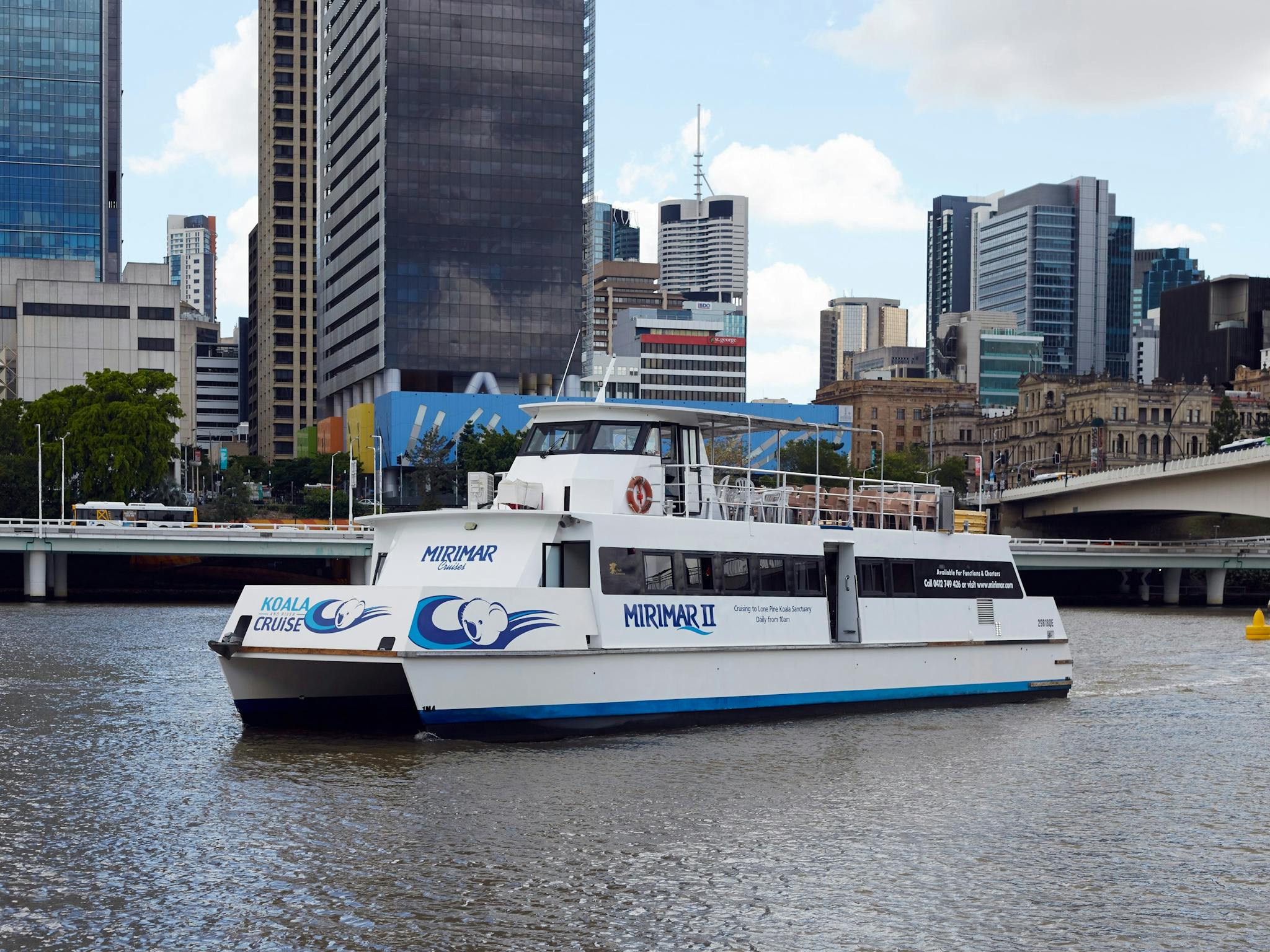 Cruise on the Brisbane River Cruise on the Brisbane River