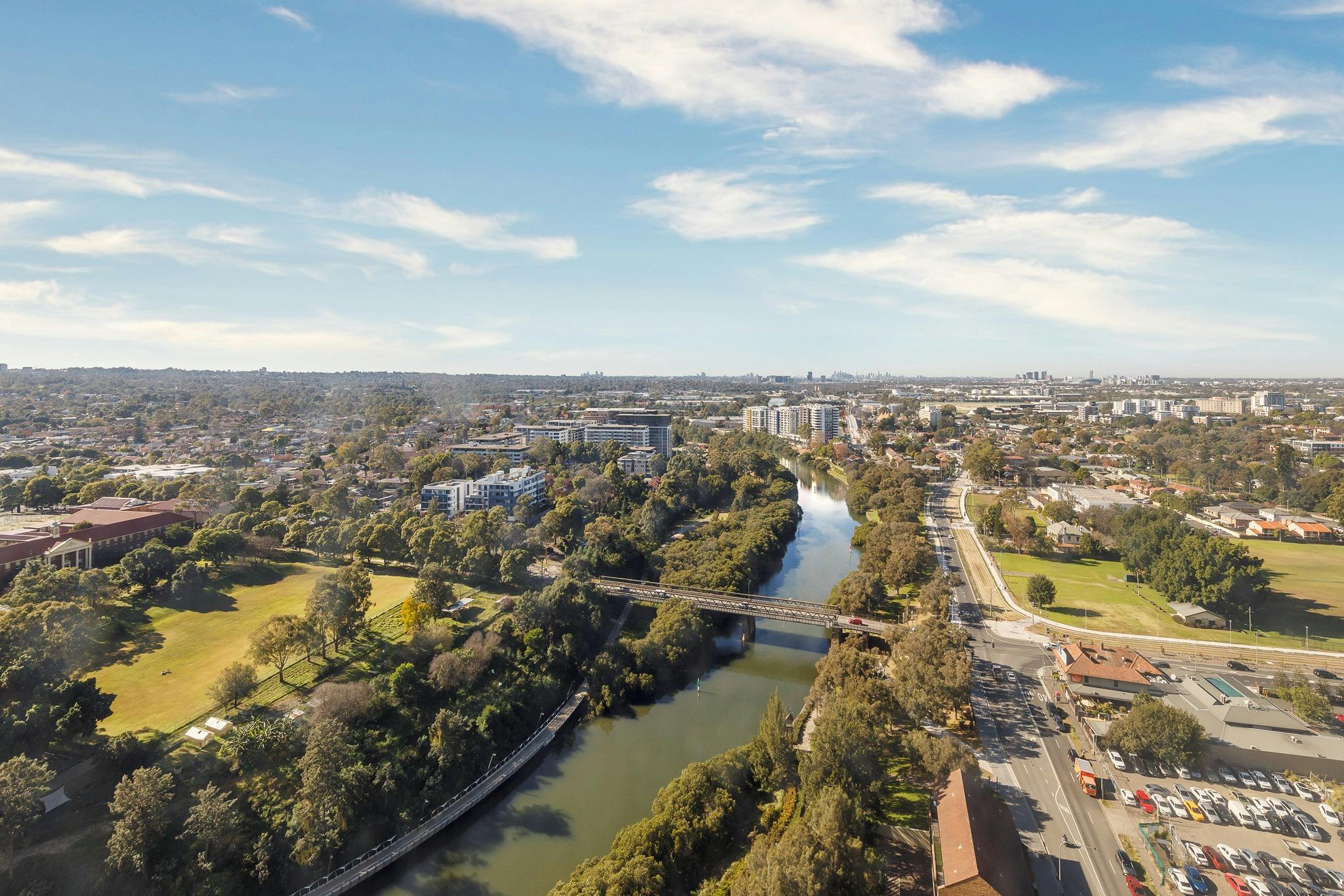 Meriton Suites George Street, Parramatta