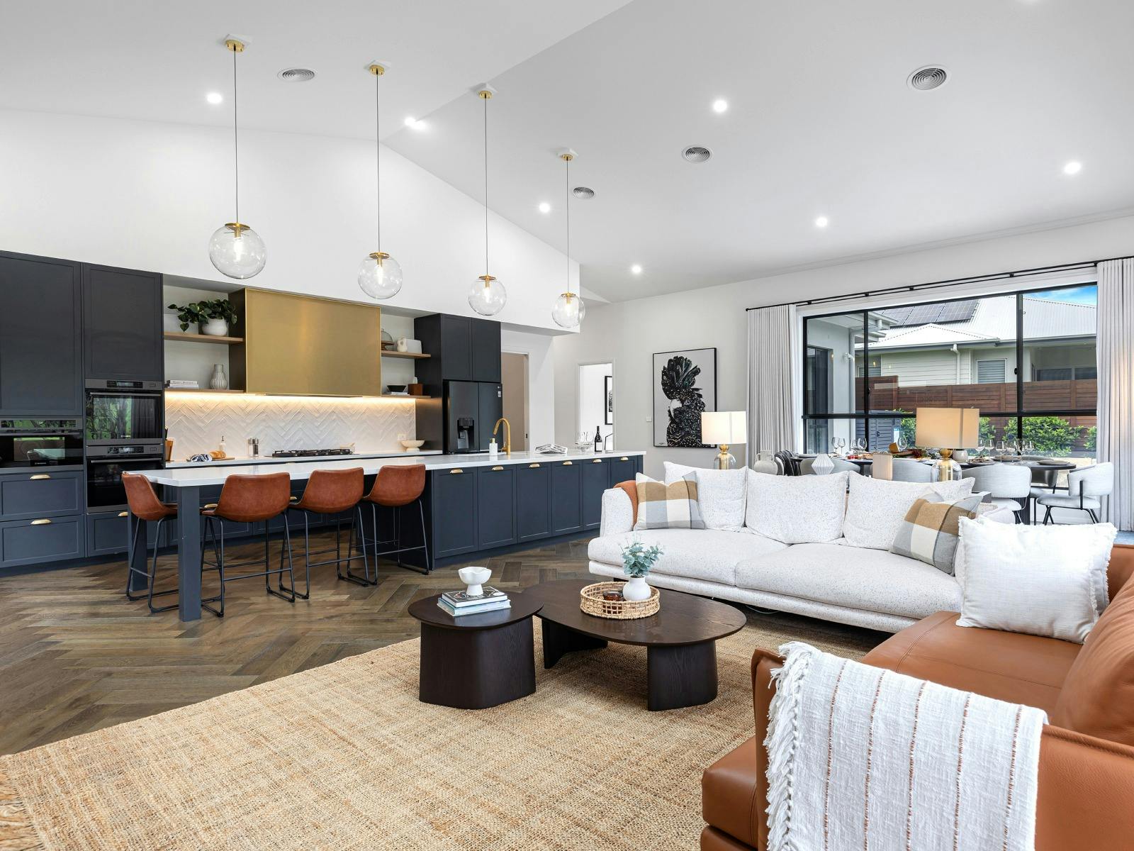 Fore Season 廚房區和休息室