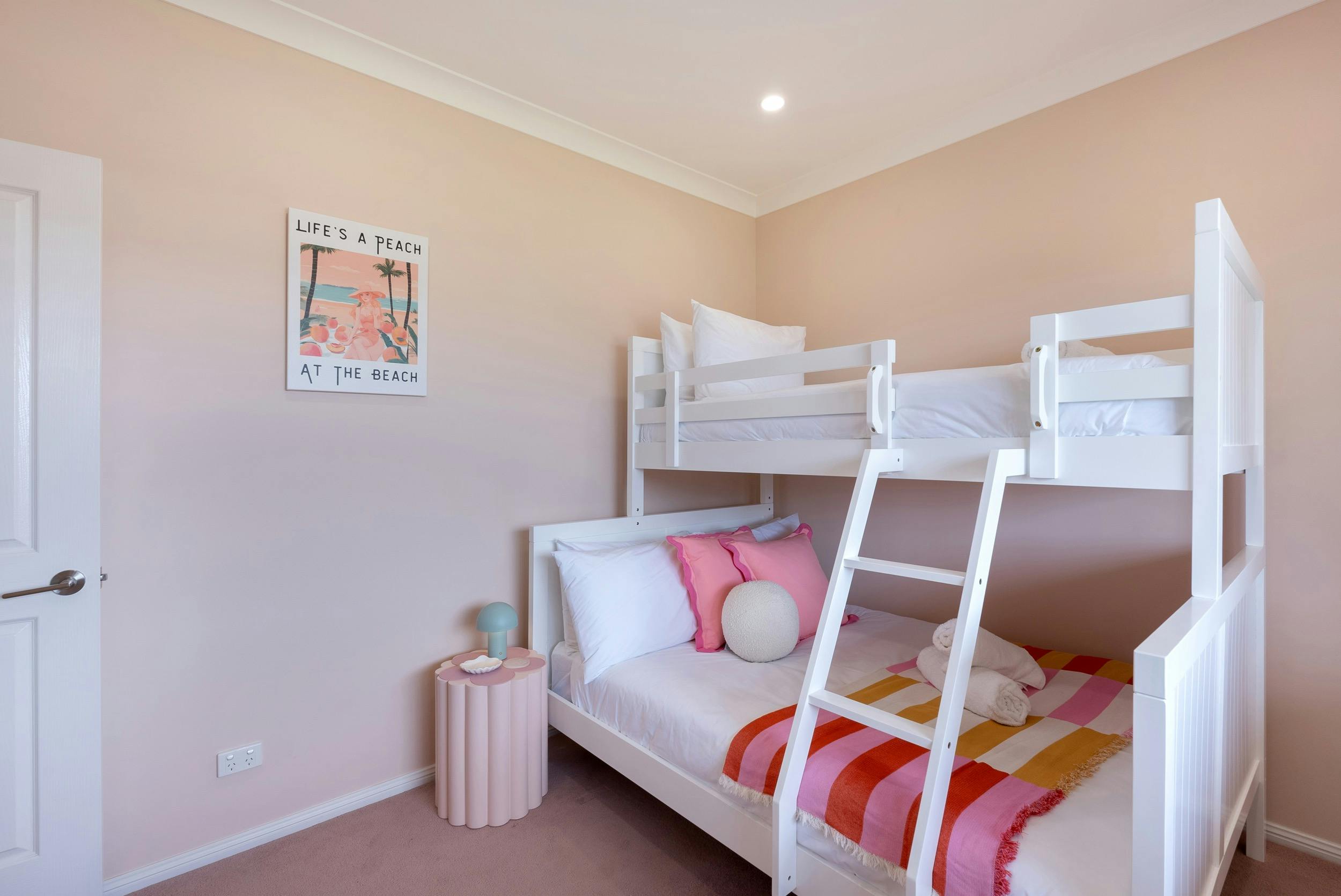 Peachy, Photographer Russell Quinn