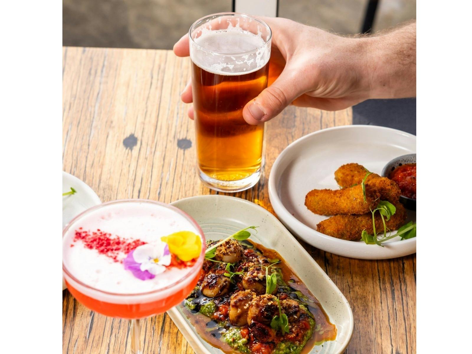 Rupert & Hound Entrees