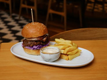 smoked beef & bacon burger