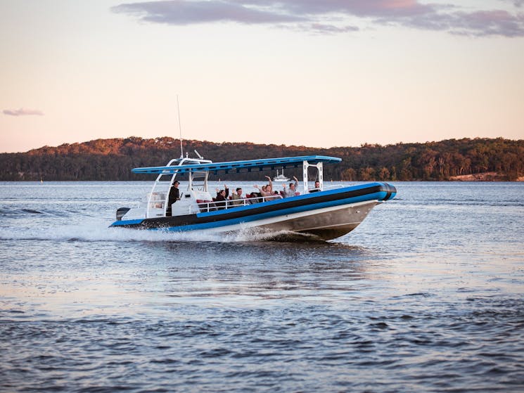 Boat tour Newcastle/Lake Macquarie