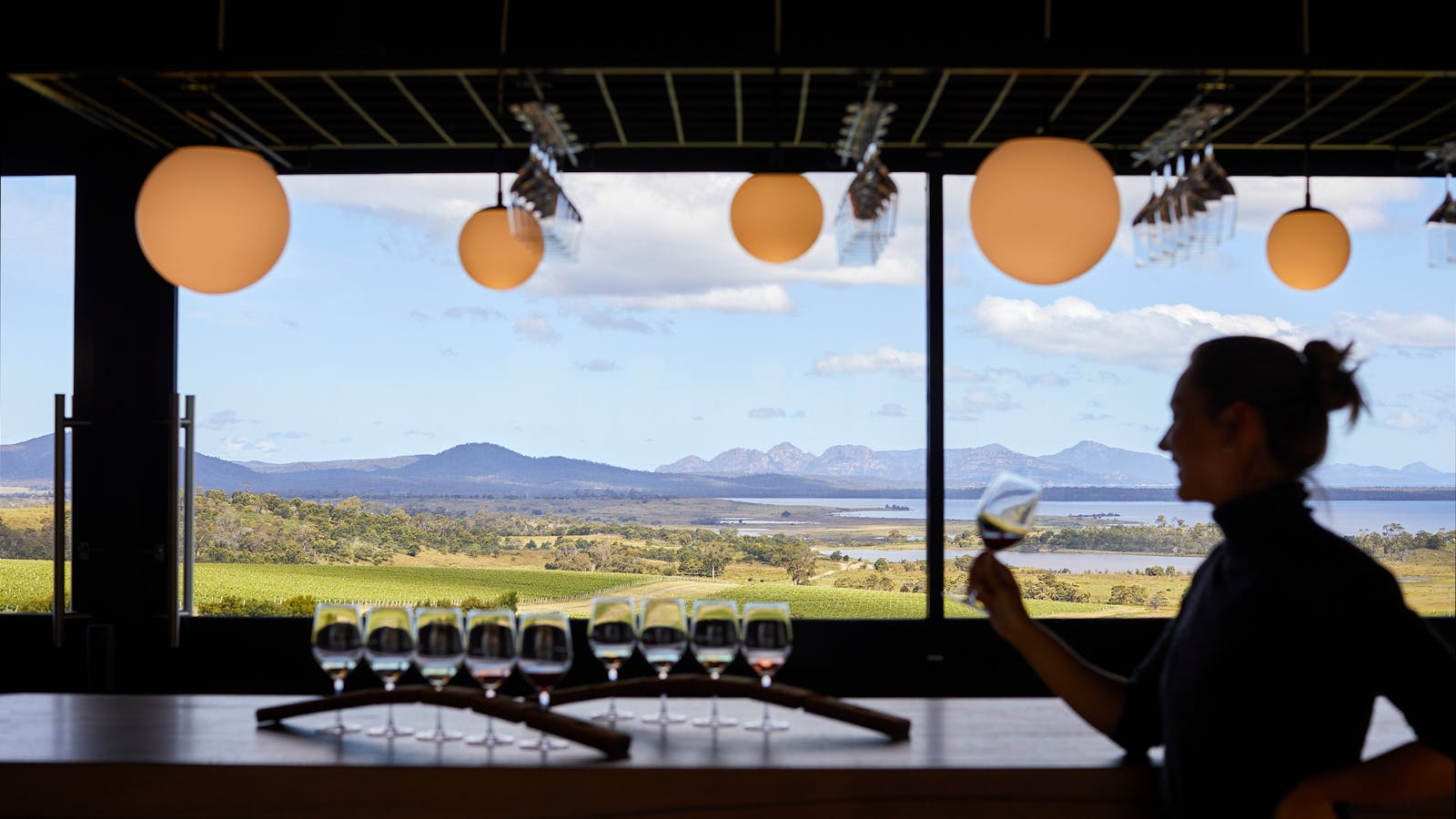 Devil's Corner, Freycinet, Tasmania, Ultimate Winery Experiences Australia