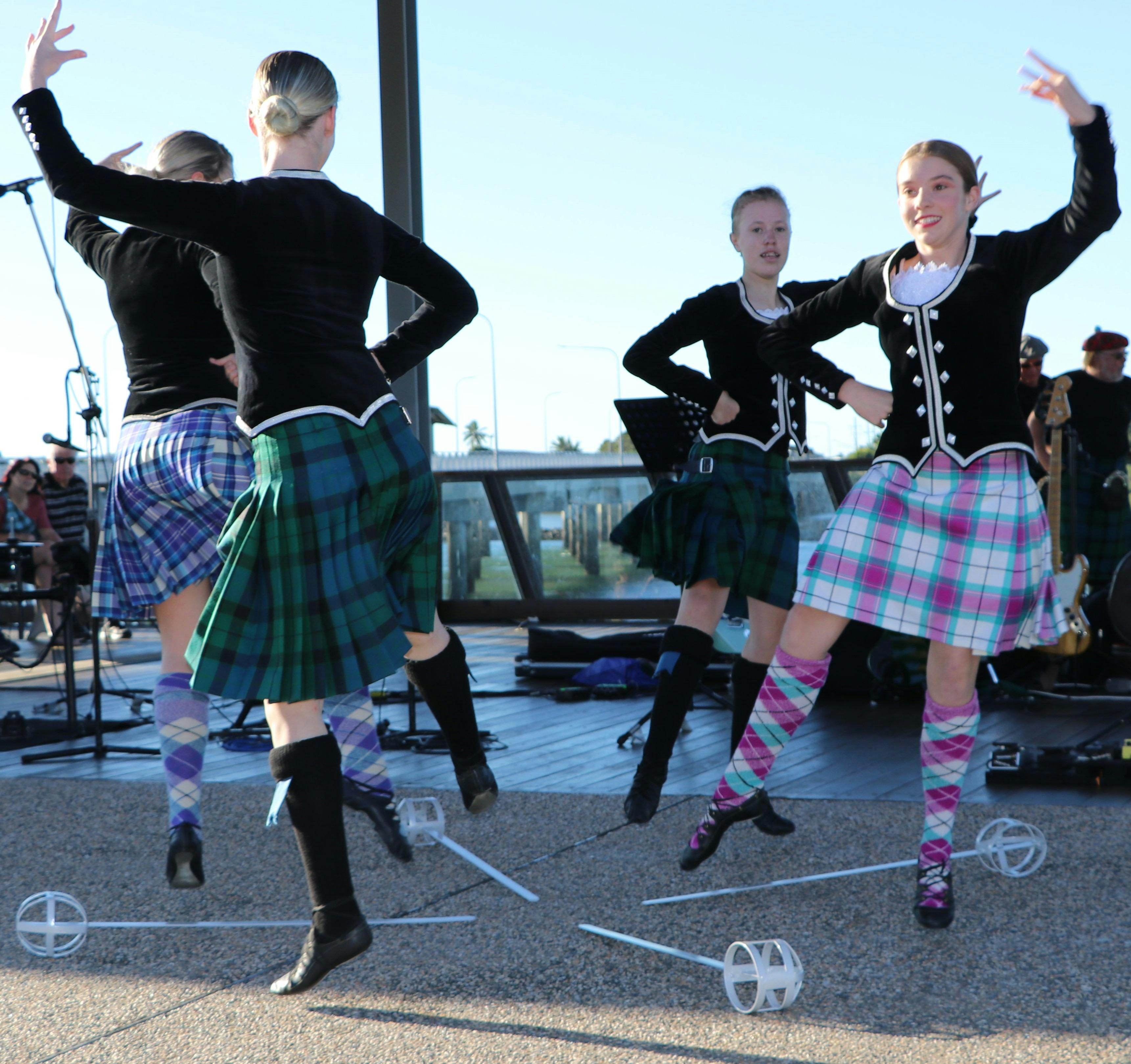Scottish Dancers at the Fling