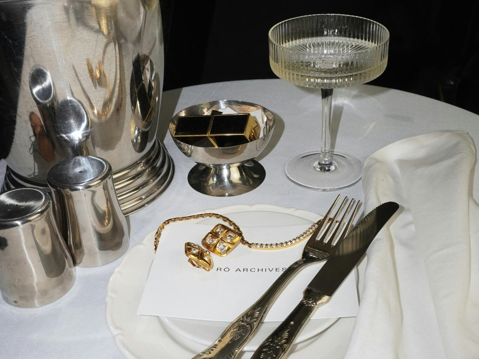 Ro Archives Invitation at a dinner Party