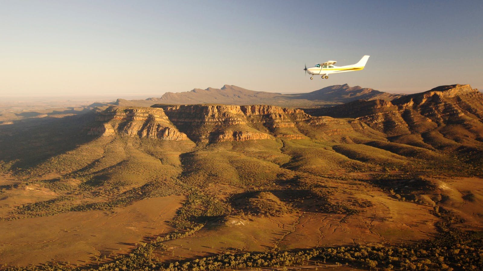 30 Min scenic Flight - Wilpena Pound Resort