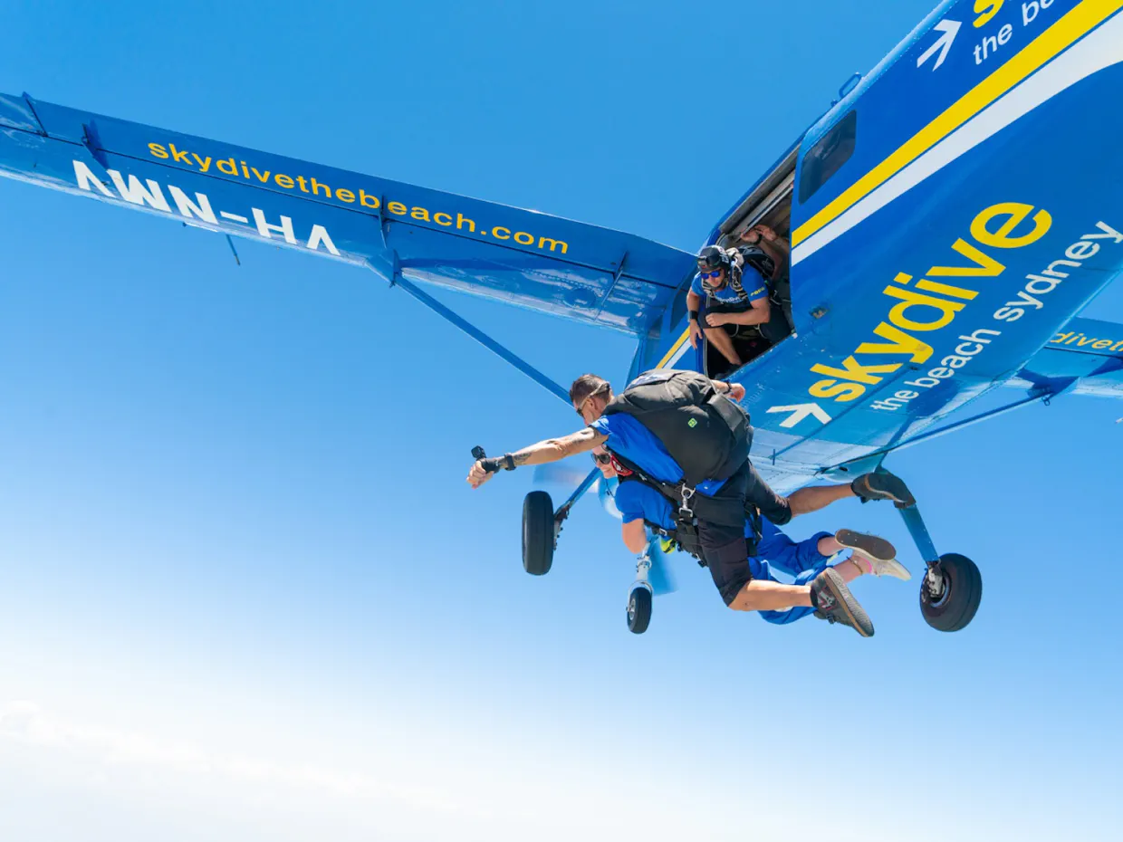 Tandem Skydive - up to 15000 feet