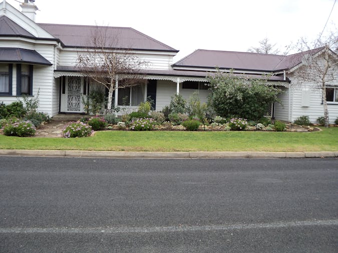 Travellers Rest B B