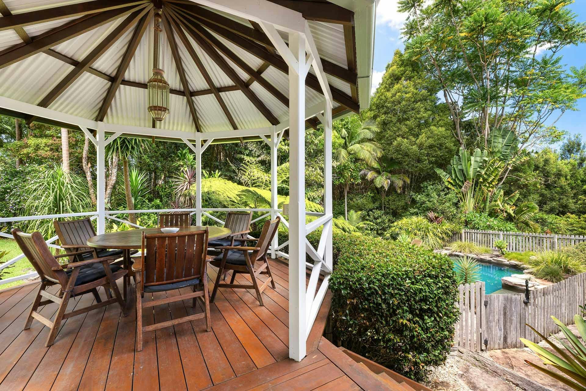 Bangalla - Byron Bay - Outdoor Seating Area b