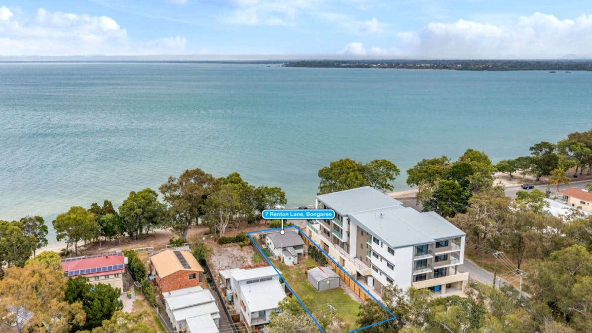 Bribie Island holiday Hub
