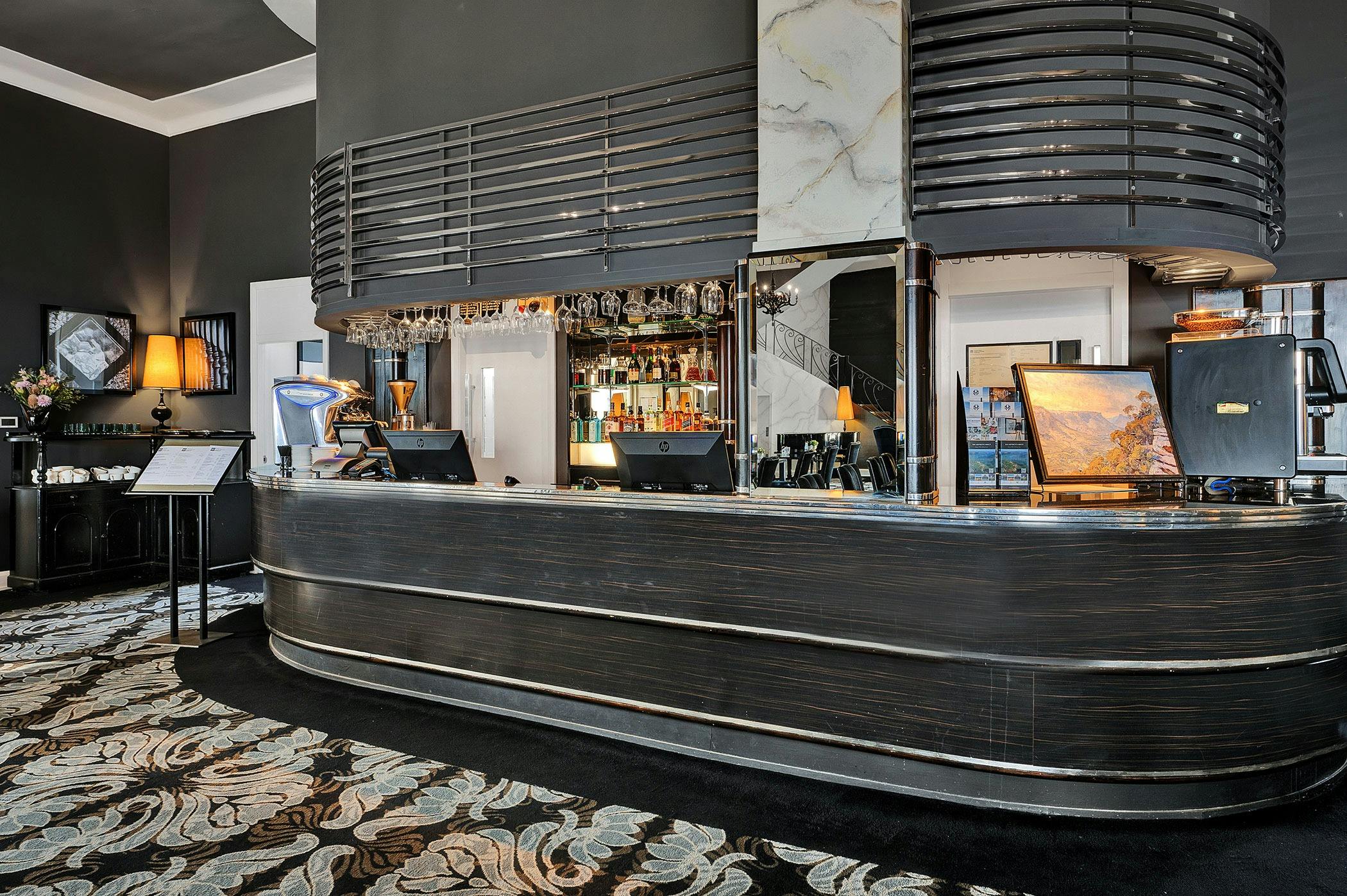 Belgravia Bar Hydro Majestic