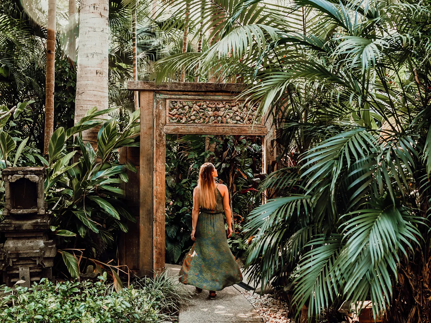 Gateway between guests relaxation gardens and day spa village at ikatan Spa Noosa